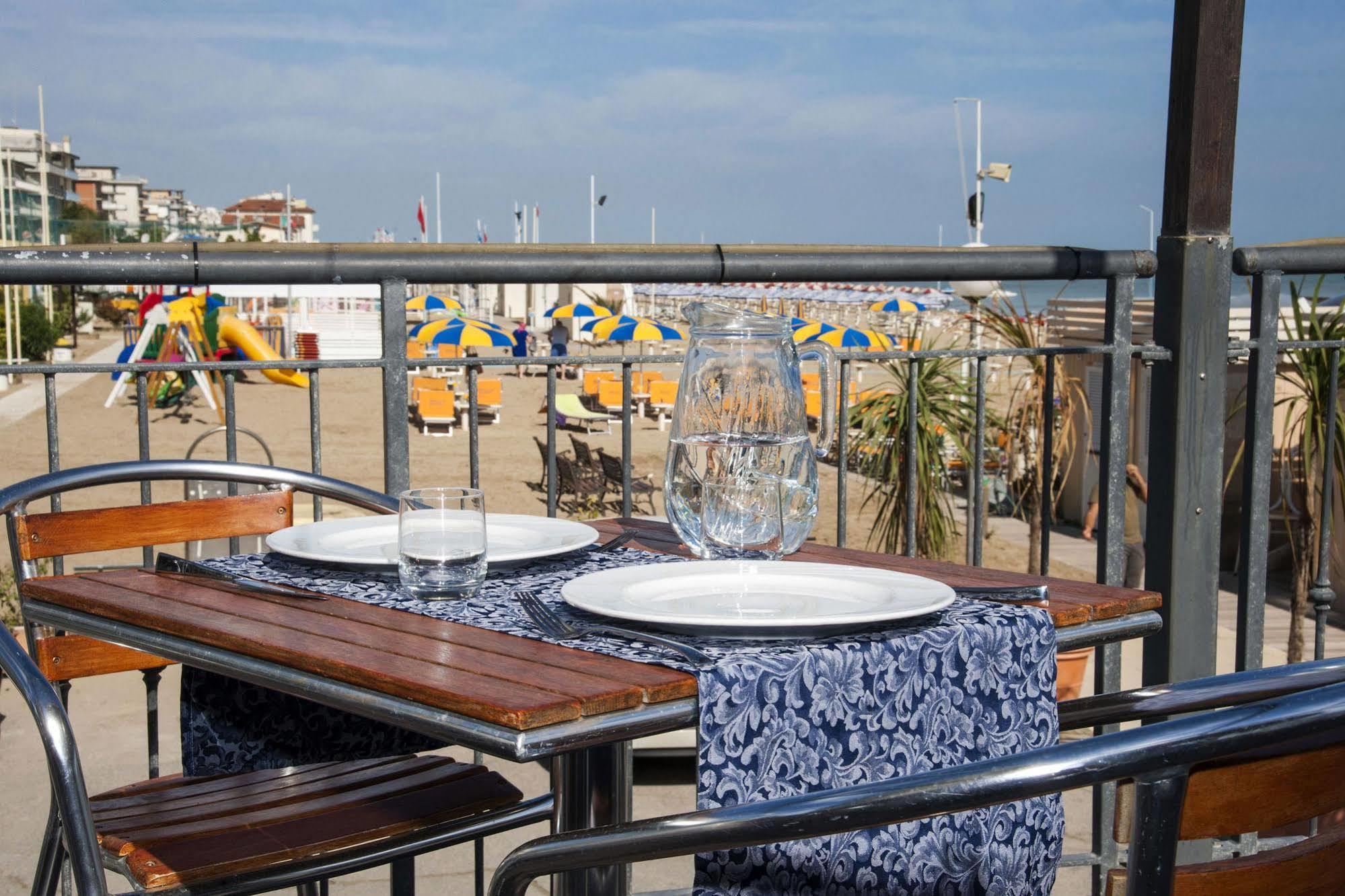 Hotel Strand Bellaria-Igea Marina Zewnętrze zdjęcie