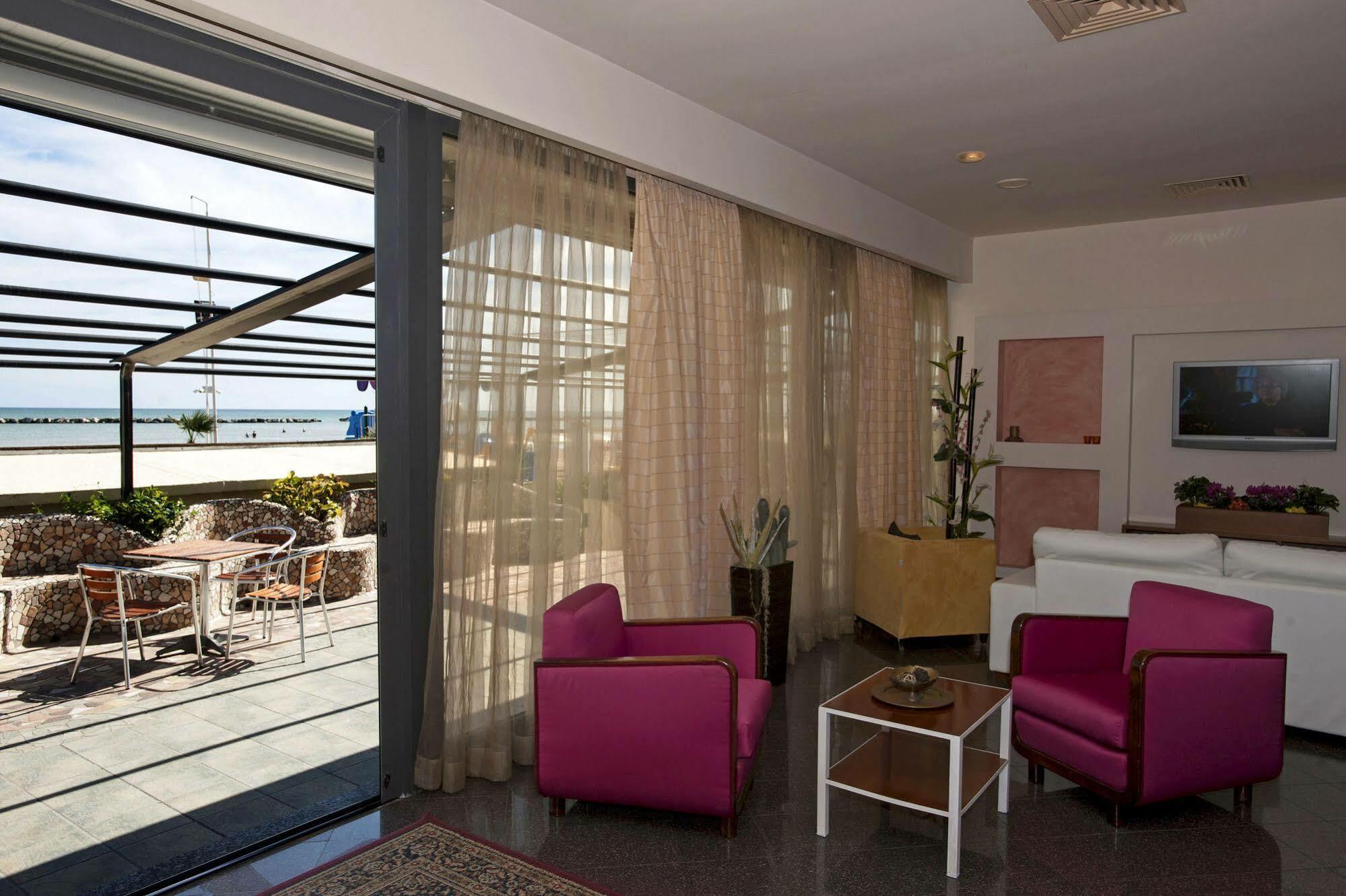 Hotel Strand Bellaria-Igea Marina Zewnętrze zdjęcie